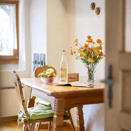 Chasa Broel Mitten In * Ardez