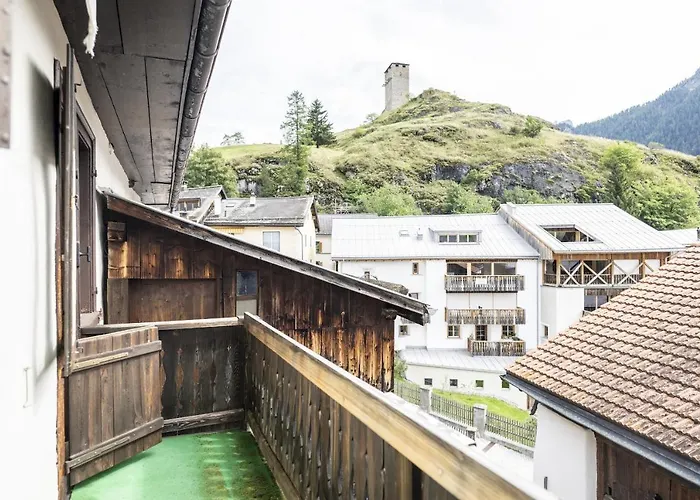 بيت للعطل Chasa Broel Mitten In Ardez